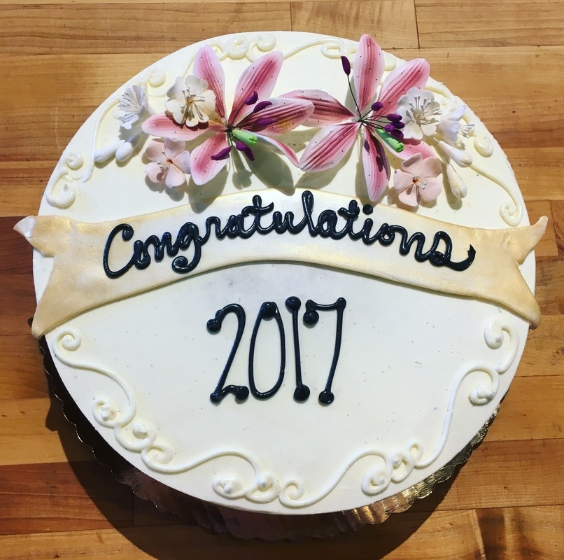 Graduation Cakes - Delilah's Party Ideas